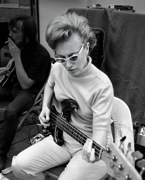 Artform Radio: Michael Barnes - Carol Kaye Birthday