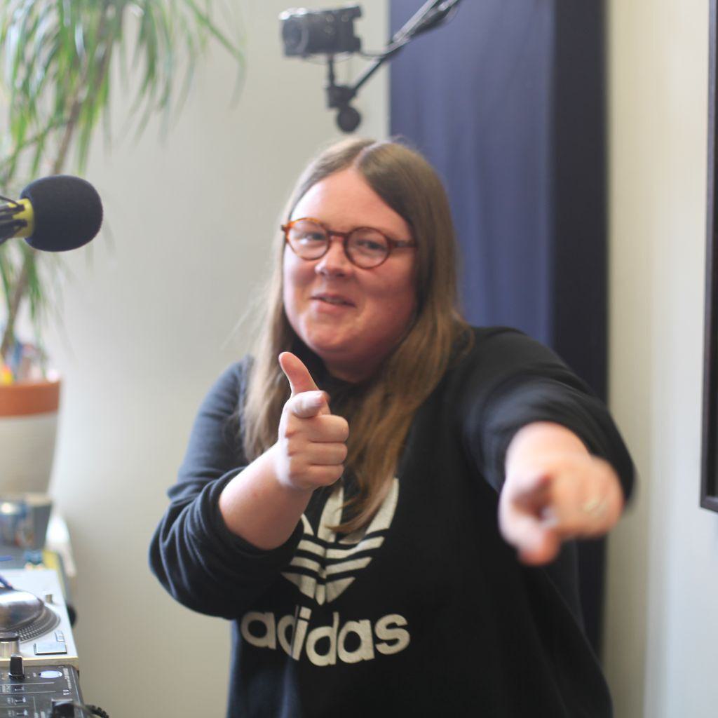 Emma-Jean Thackray: Sun Ra's Birthday Special // 22-05-19