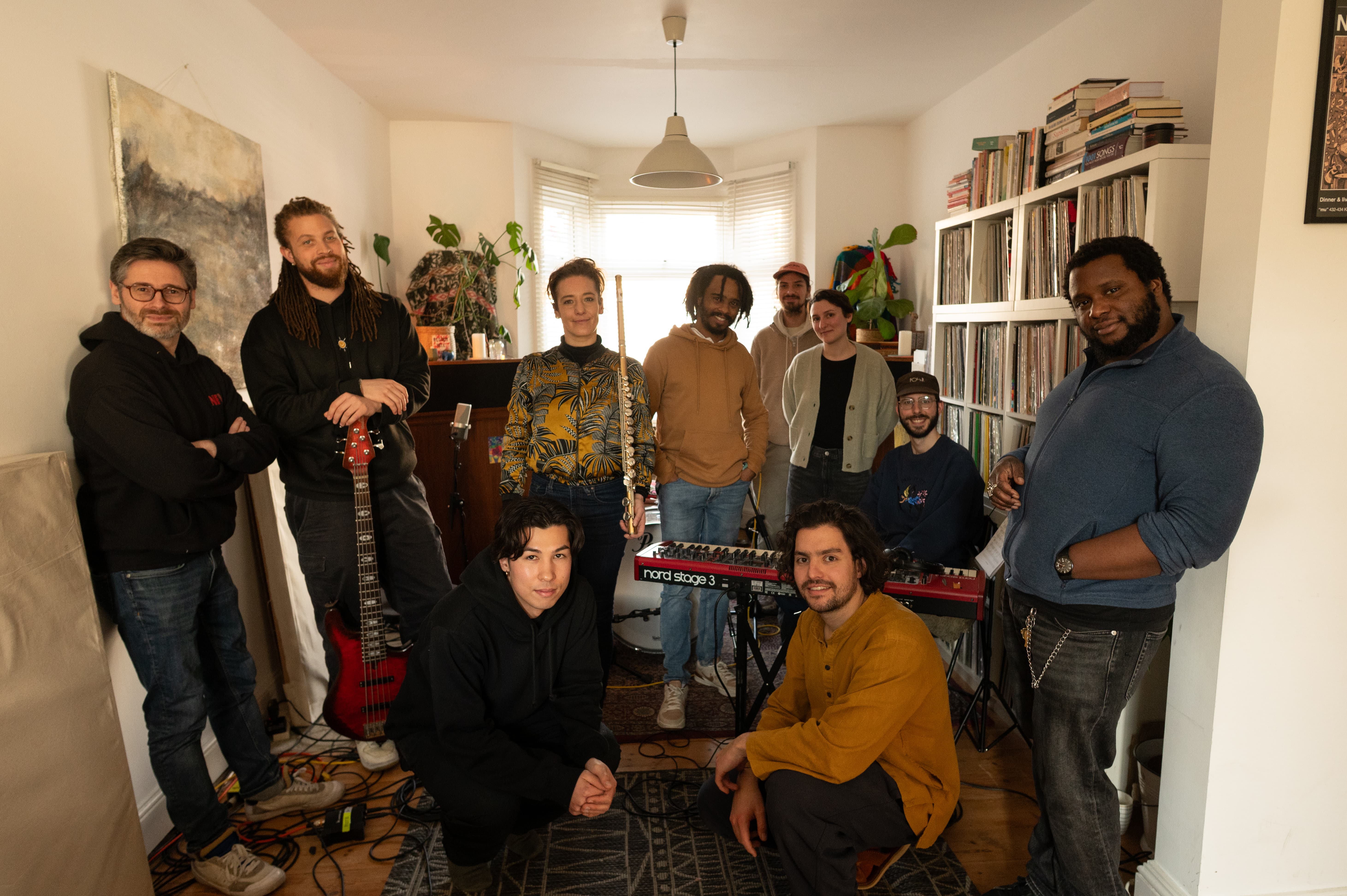 Worldwide Breakfast: Valentine Comar w/ Ludivine Issambourg (Live in Session)