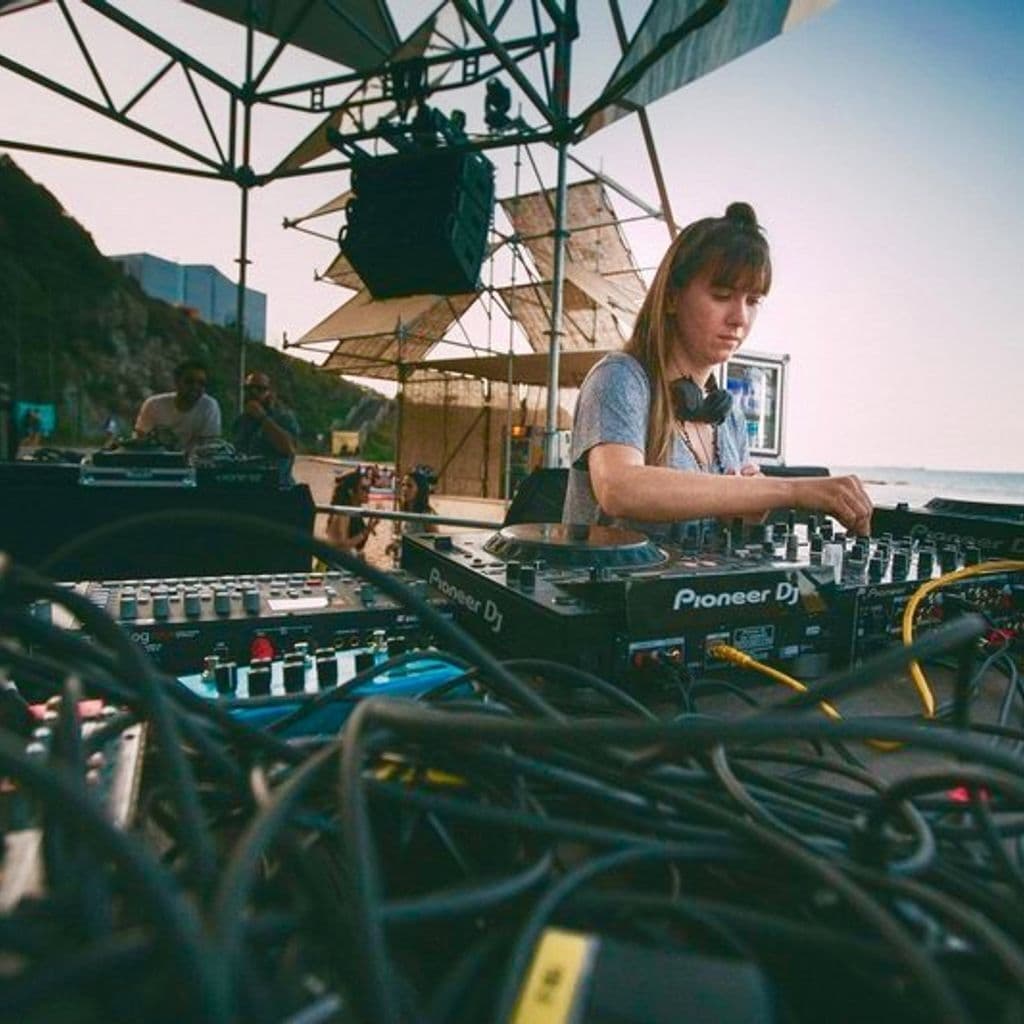 Hour of Light with Ahu // 25-02-21