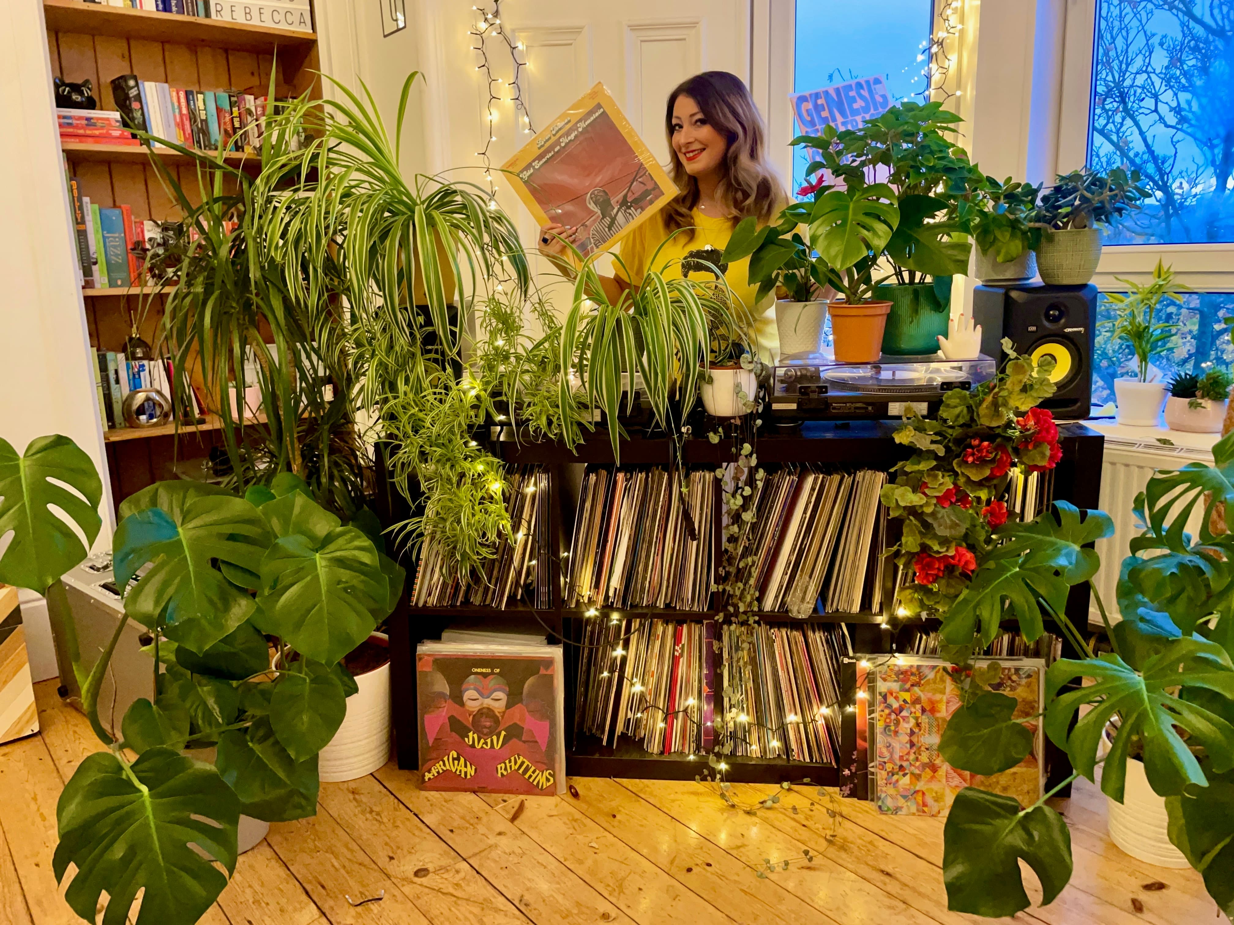 WW Glasgow: Rebecca Vasmant