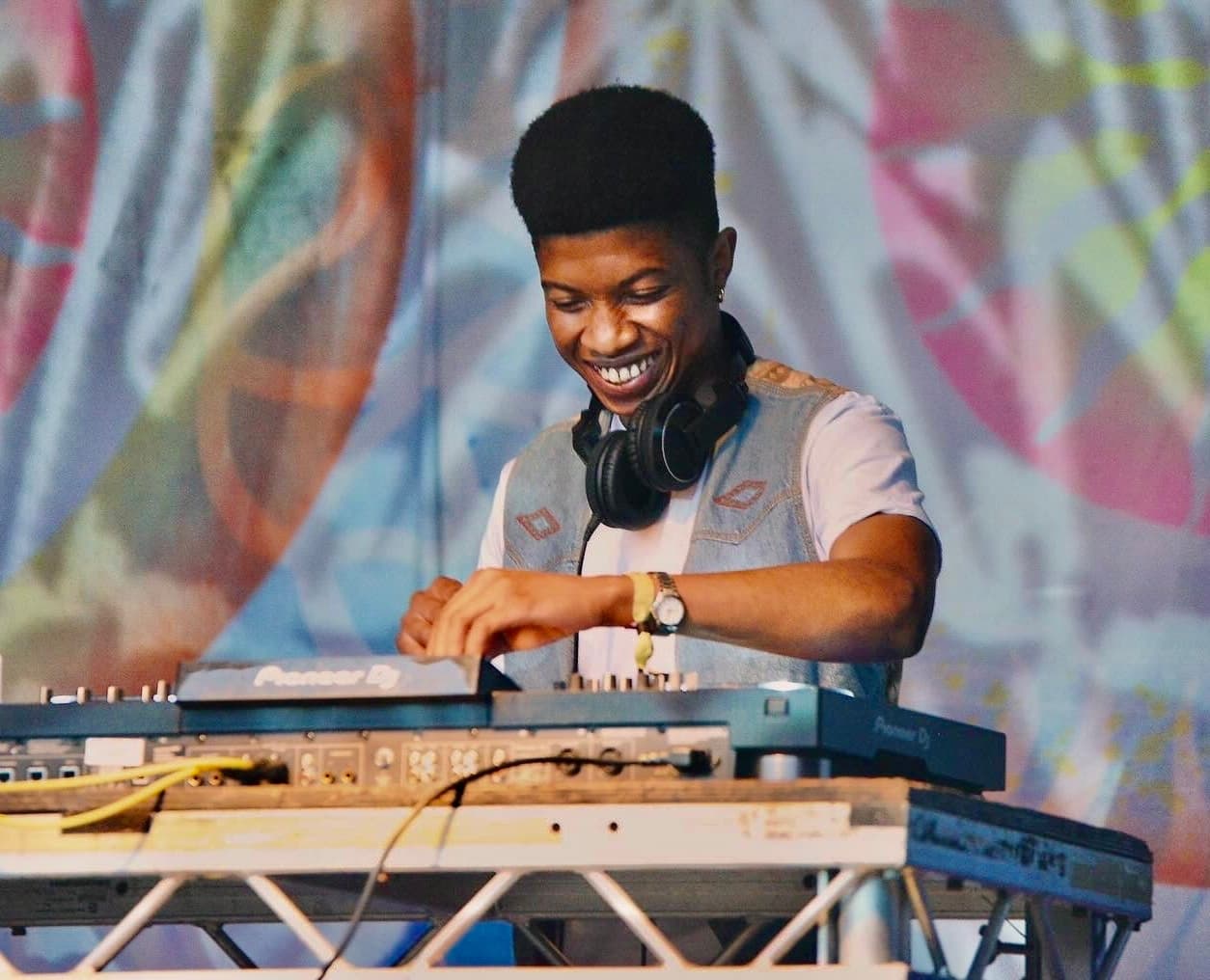 We Out Here Radio: Clyde Built Radio w/ Sangoma