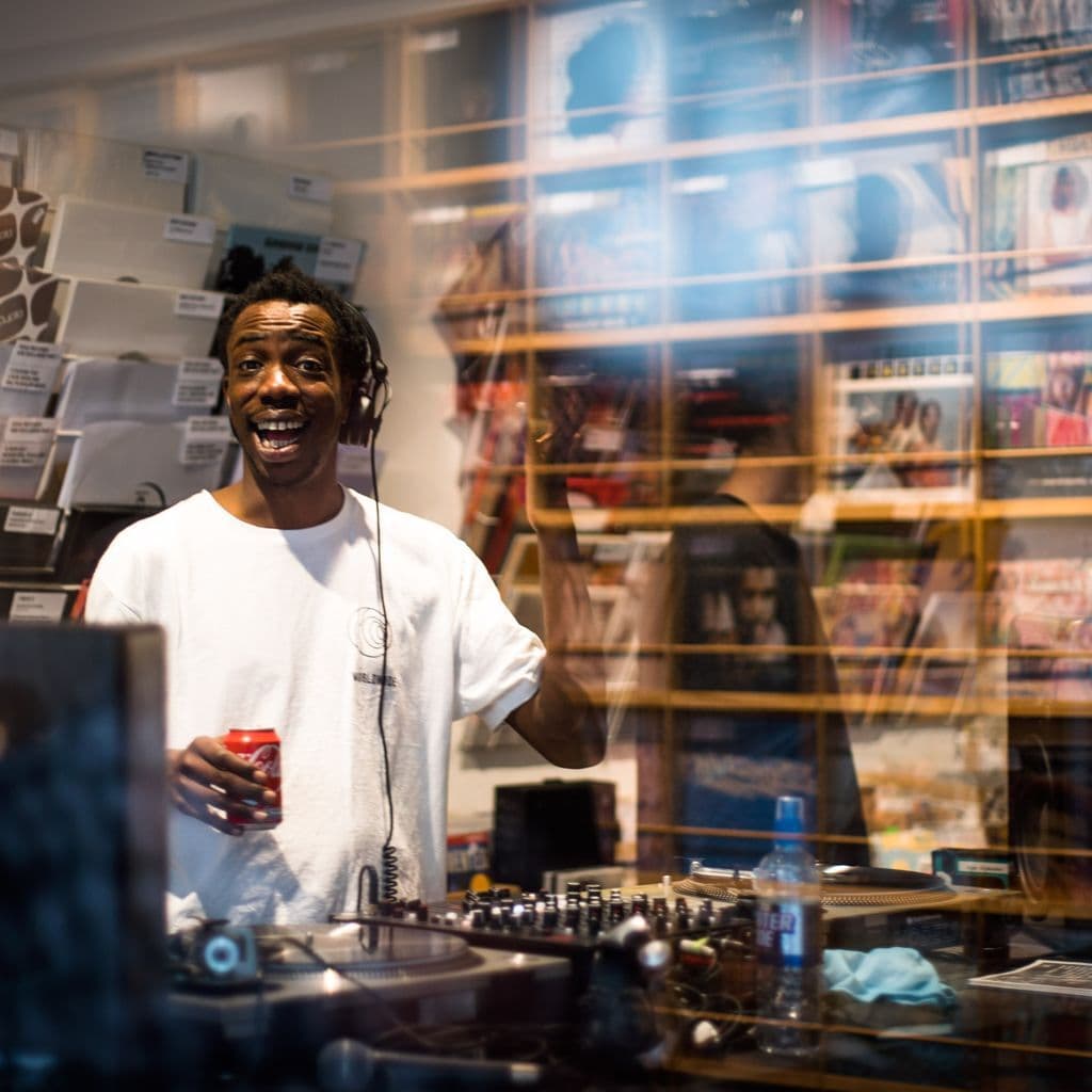 Global Roots Radio: Thris Tian with Sampology // 18-01-2019