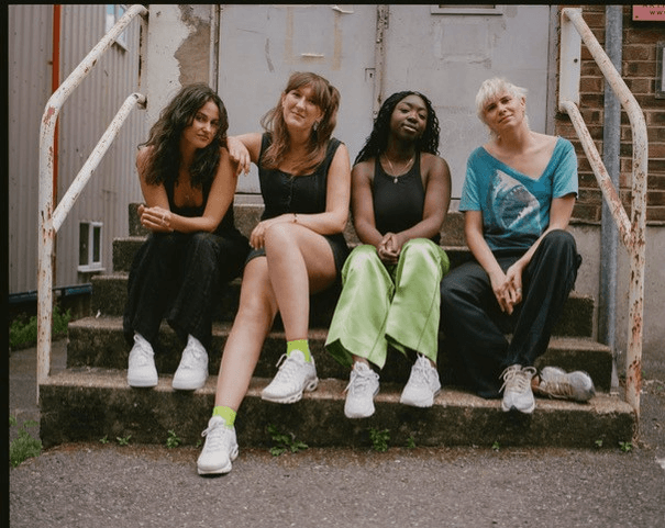 Brownswood Music Pub: Ladies Music Pub sit in for Gilles