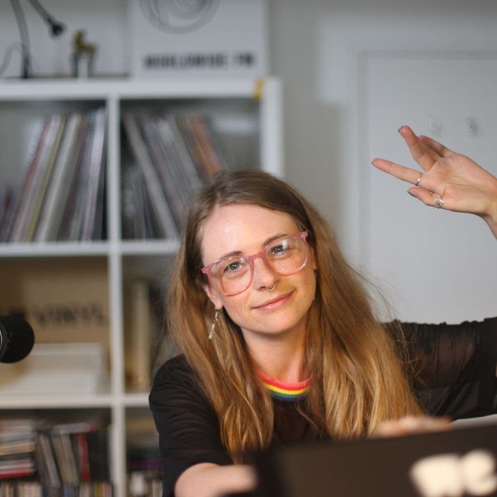 WW Daily: Tina Edwards with Louis VI // 15-06-18