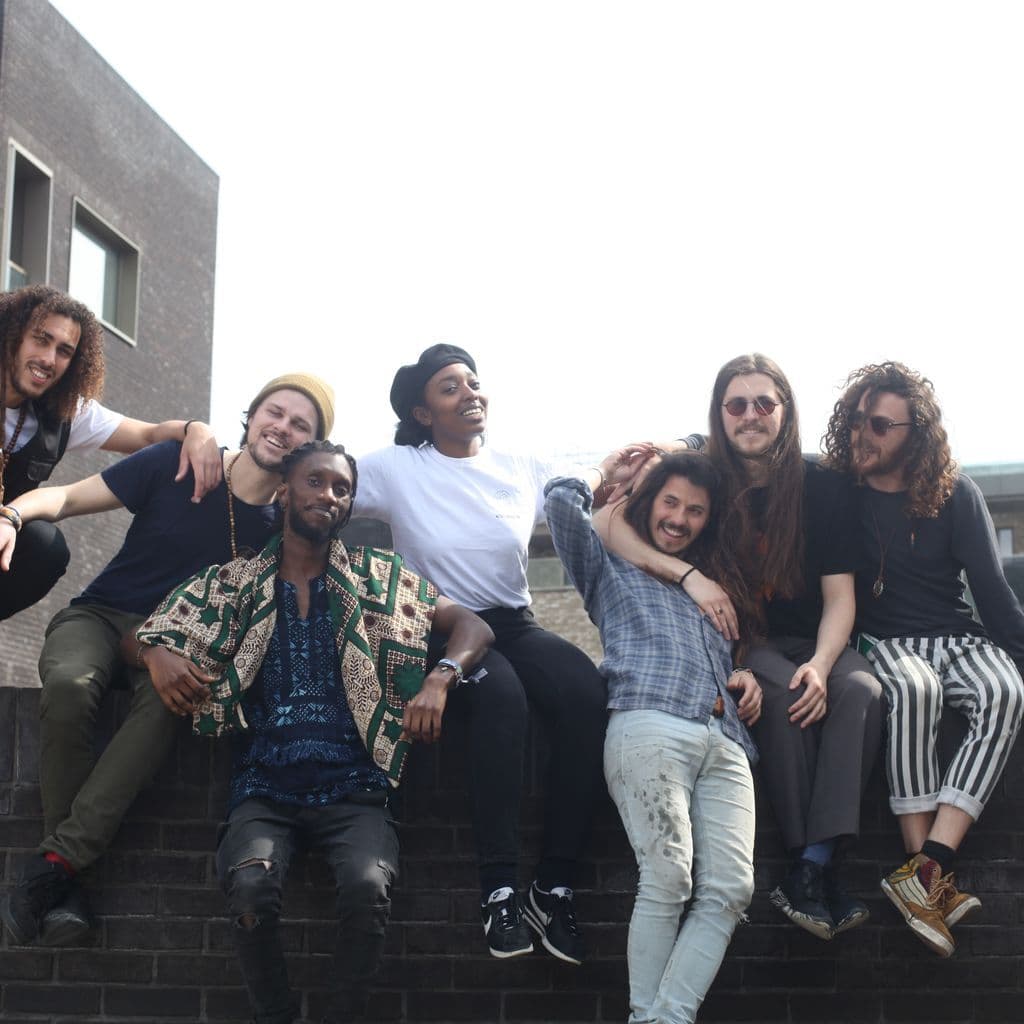 WW Daily: Erica McKoy with Cykada (Live) // 18-04-19