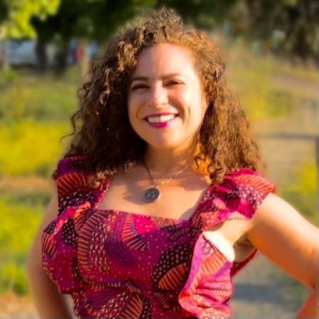 Artform Radio: Asya Shein