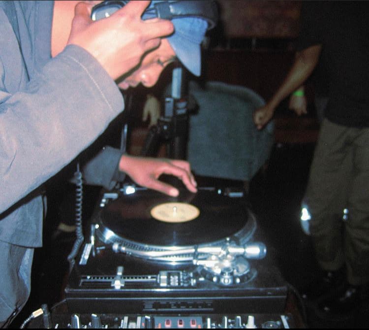 Musica Macondo: Fernando Damon