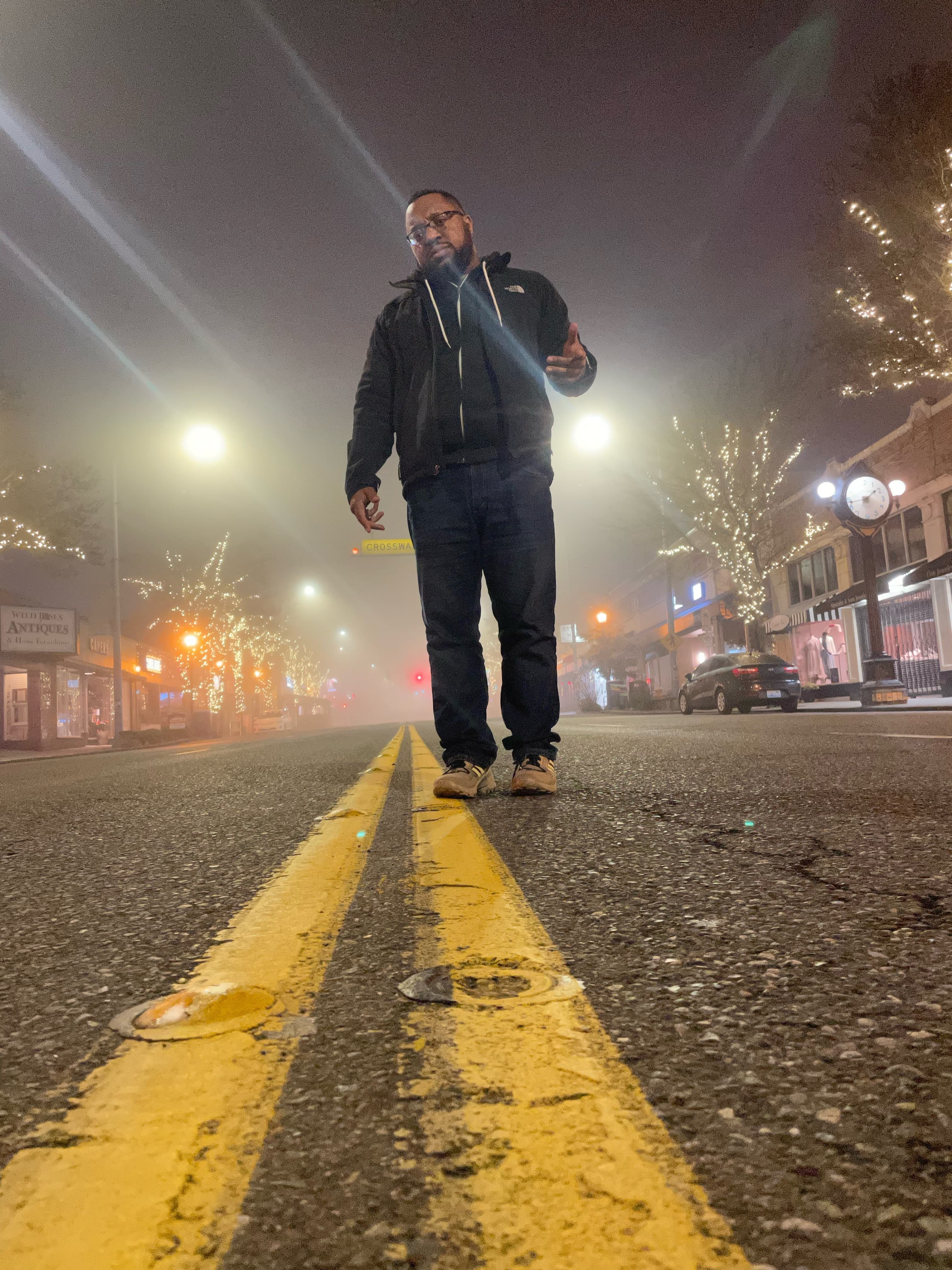 WW Seattle: Mister Moon