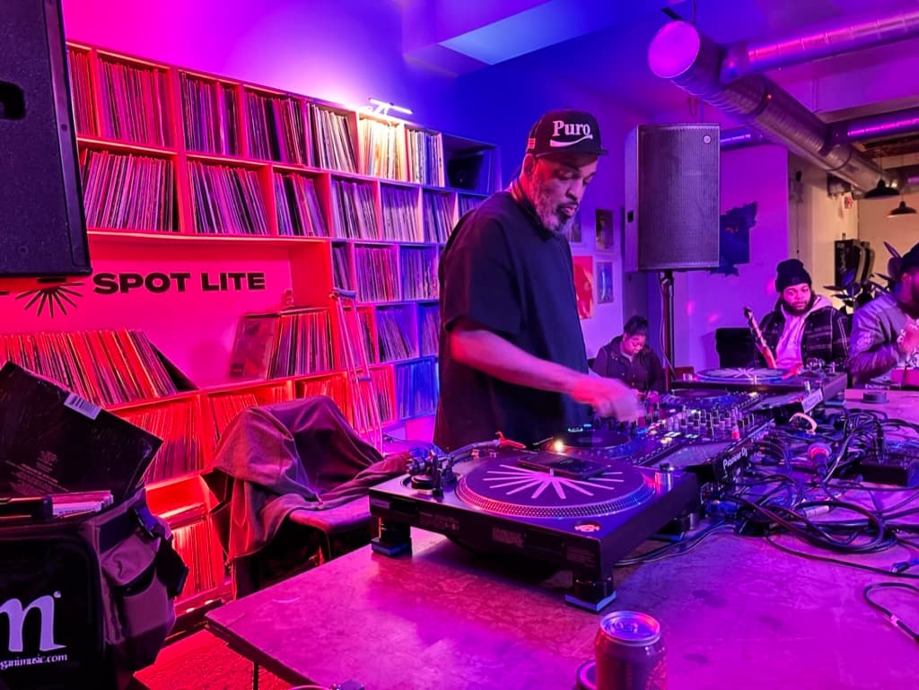 Spot Lite Detroit: Dj Dez & Victor Kiswell's annual Casablanca party