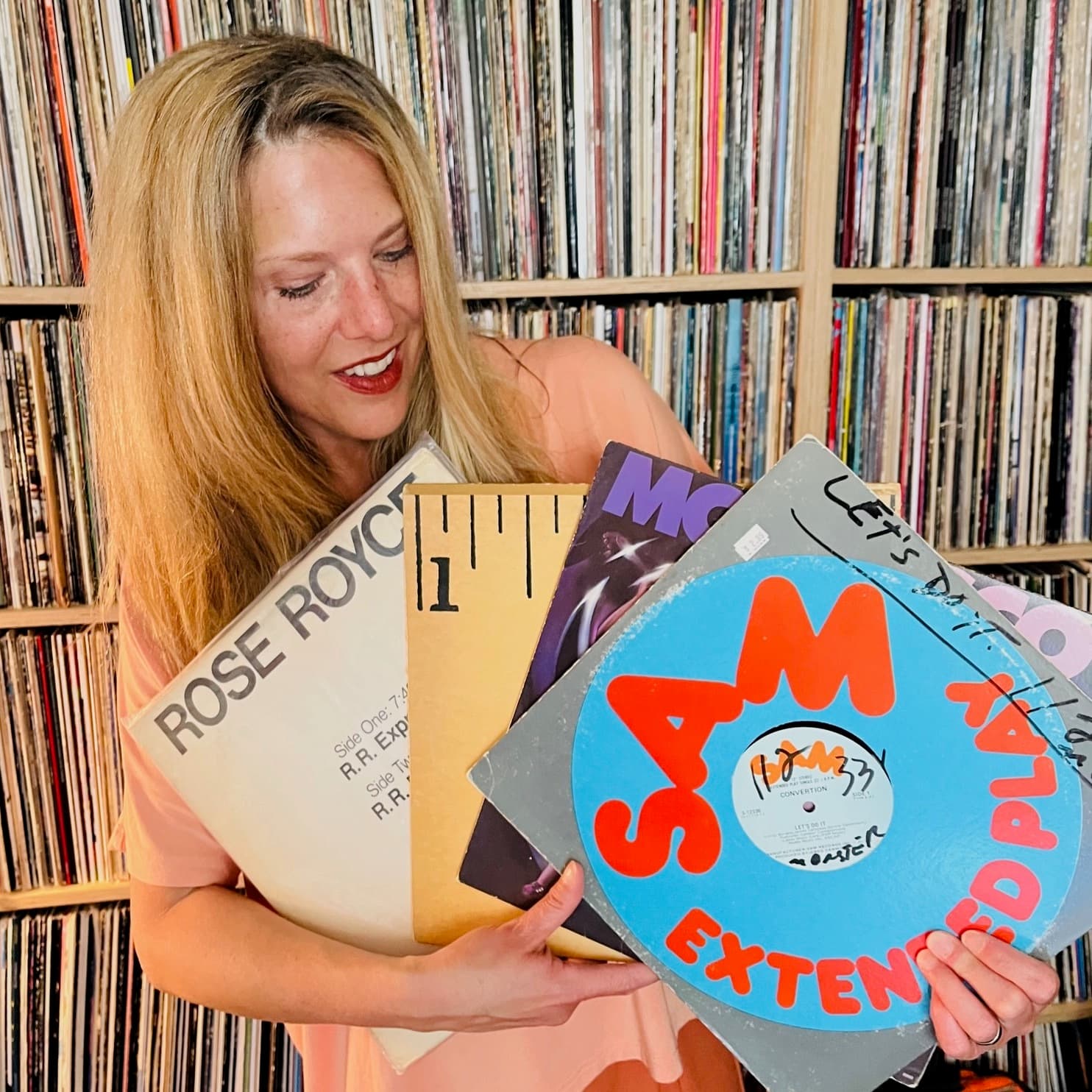 Cosmodelica: Colleen 'Cosmo' Murphy