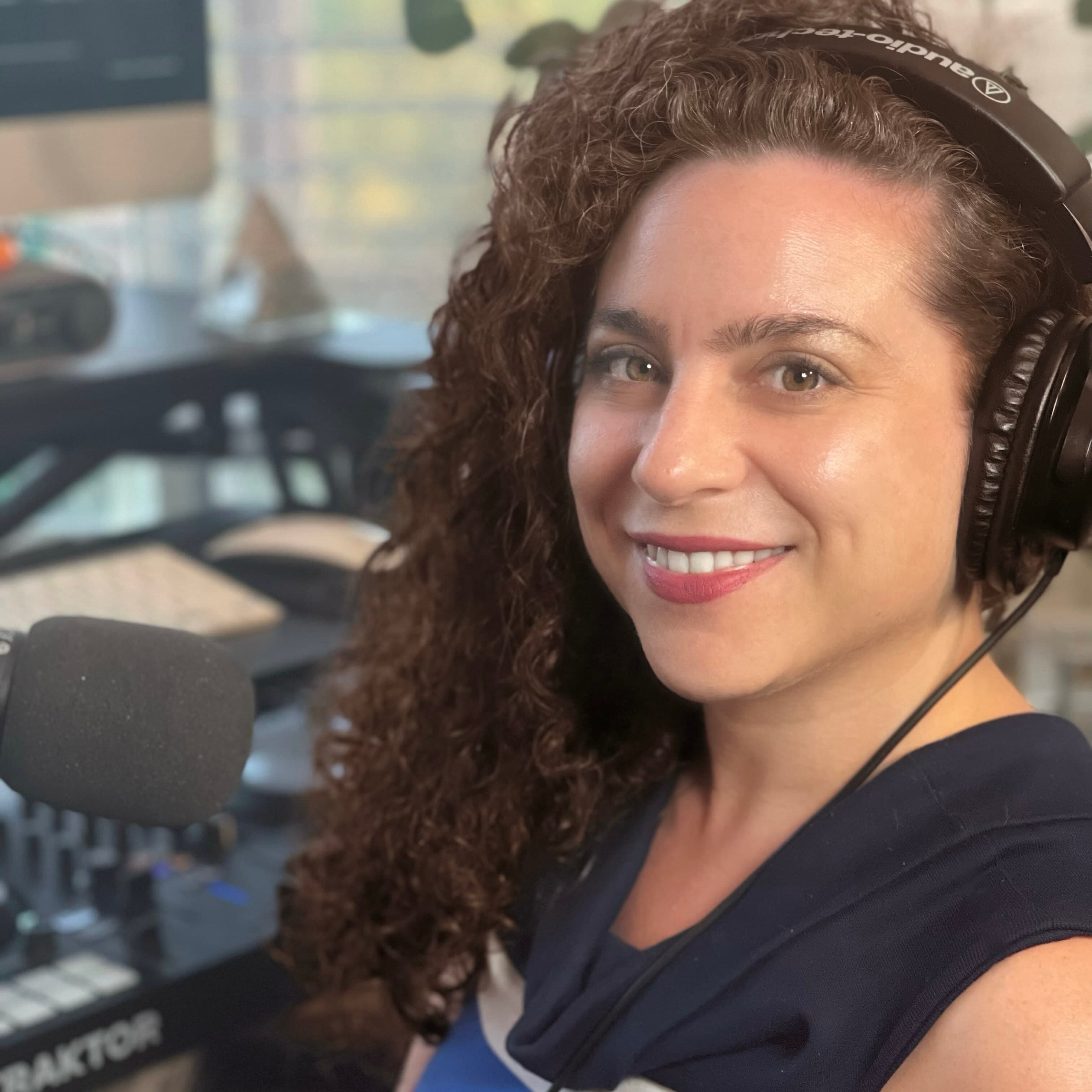 Artform Radio: Asya Shein