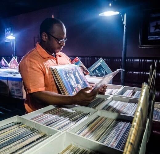 Artform Radio: Michael Barnes