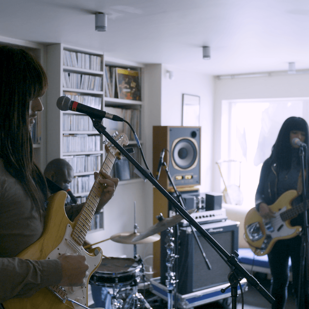 Brownswood Basement: Gilles Peterson with Khruangbin // 07-05-18