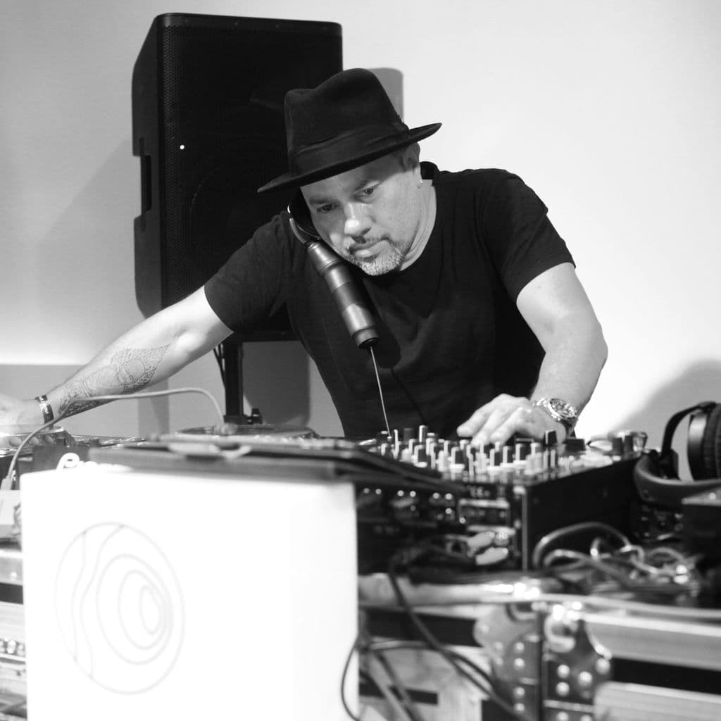Open Air Sessions: Louie Vega live from Sete // 02-07-18