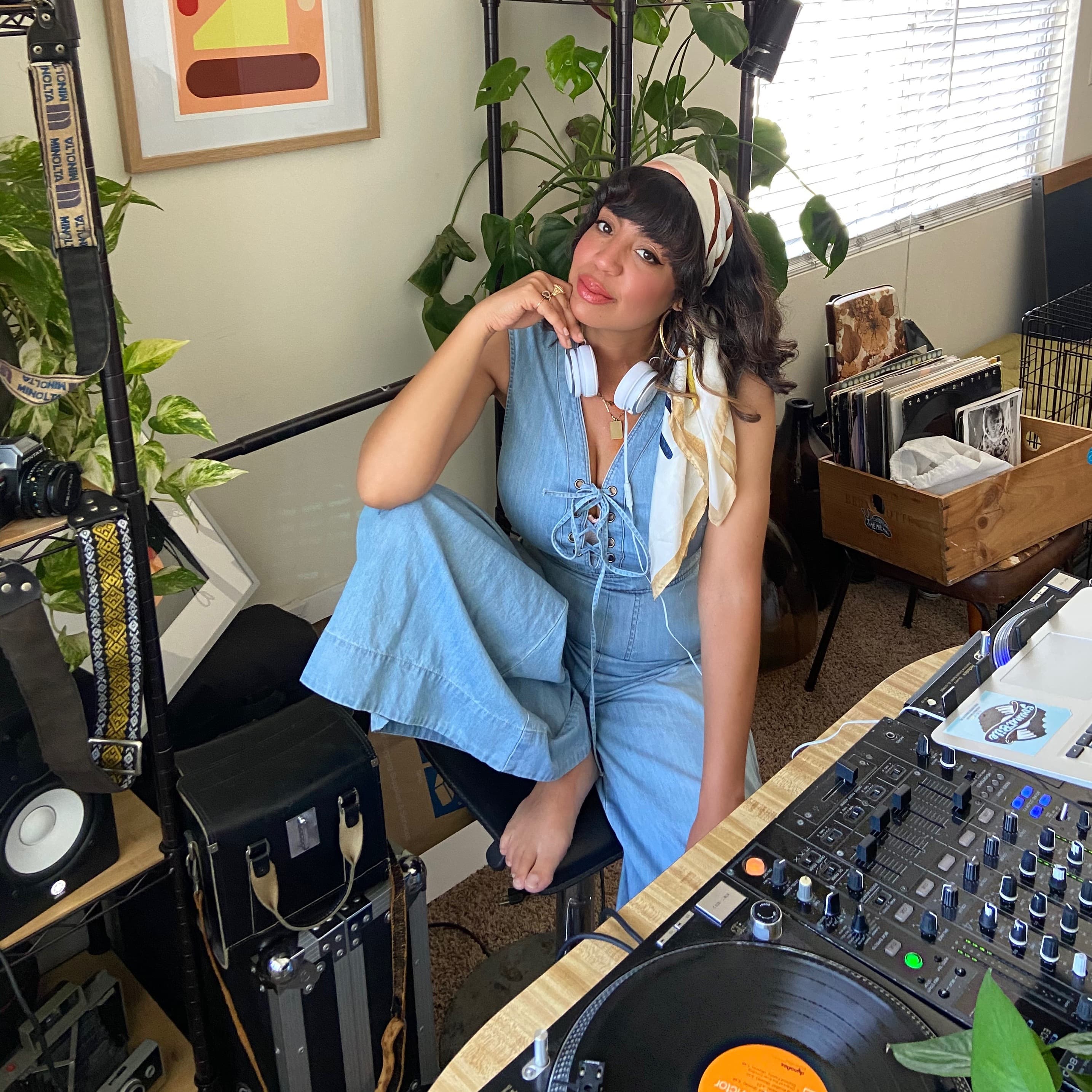 Artform Radio: Jelí