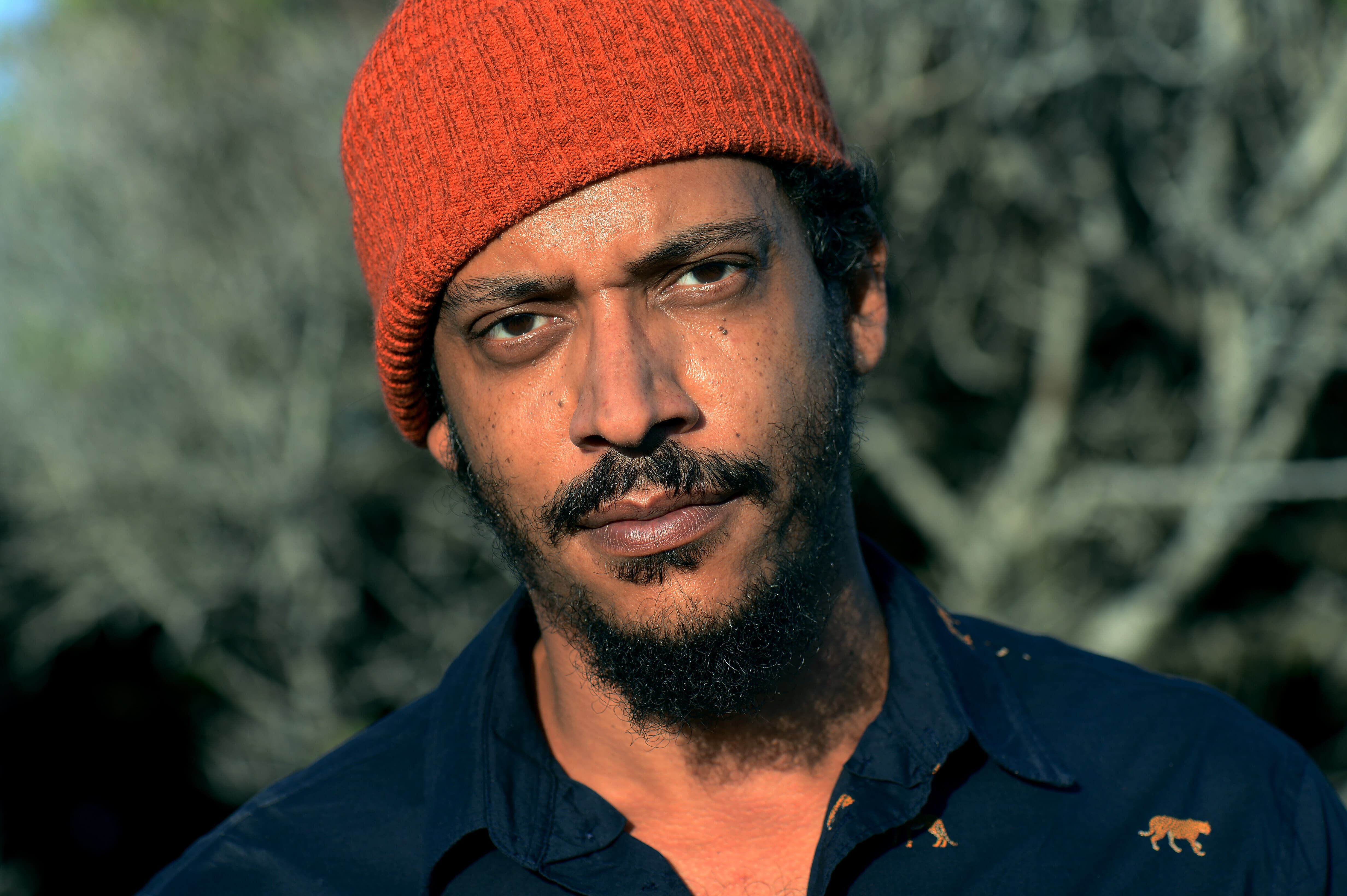 Batida Apresenta: Neon Colonialismo w/ Milton Gulli