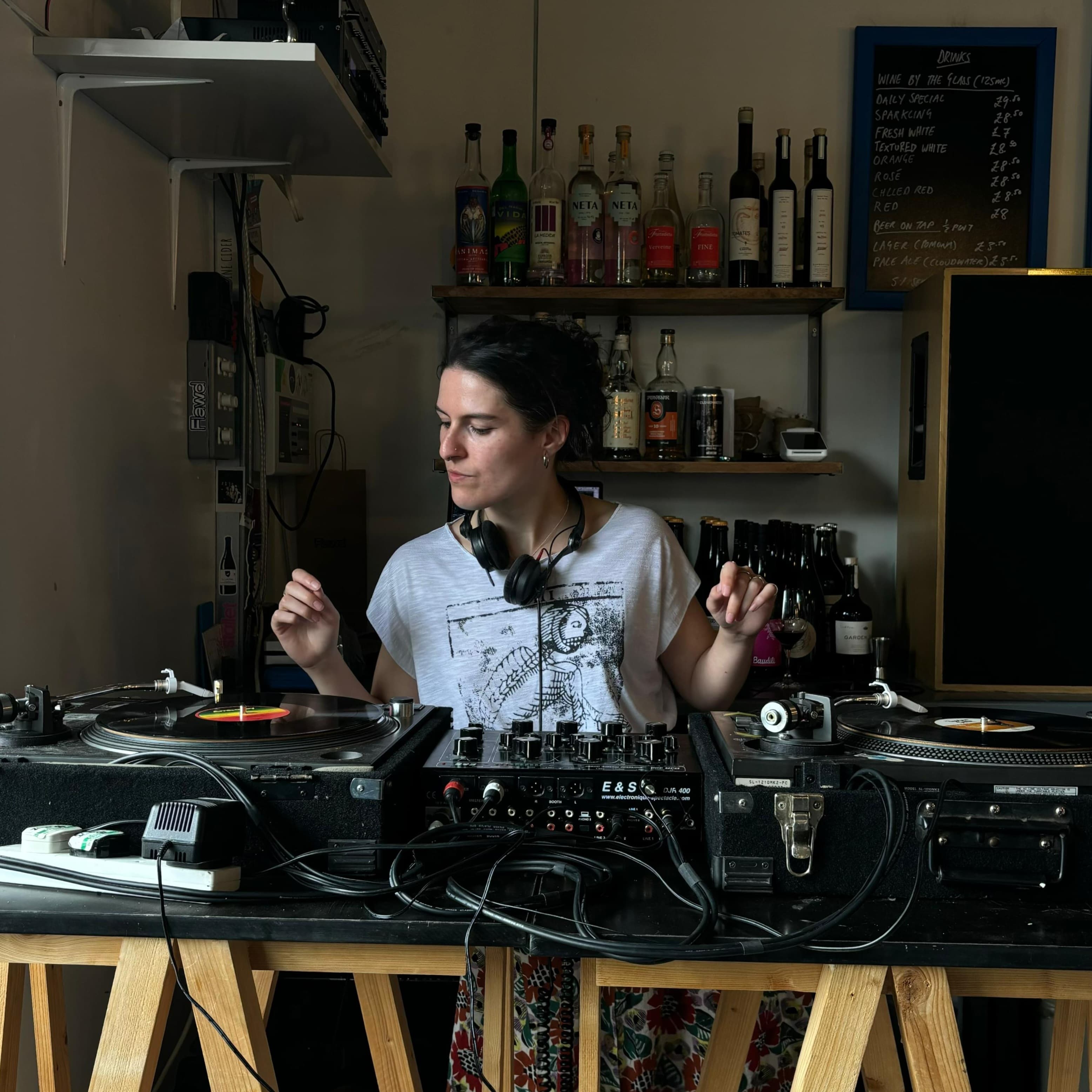 New Voices: Hannah O'Gorman w/ The Point