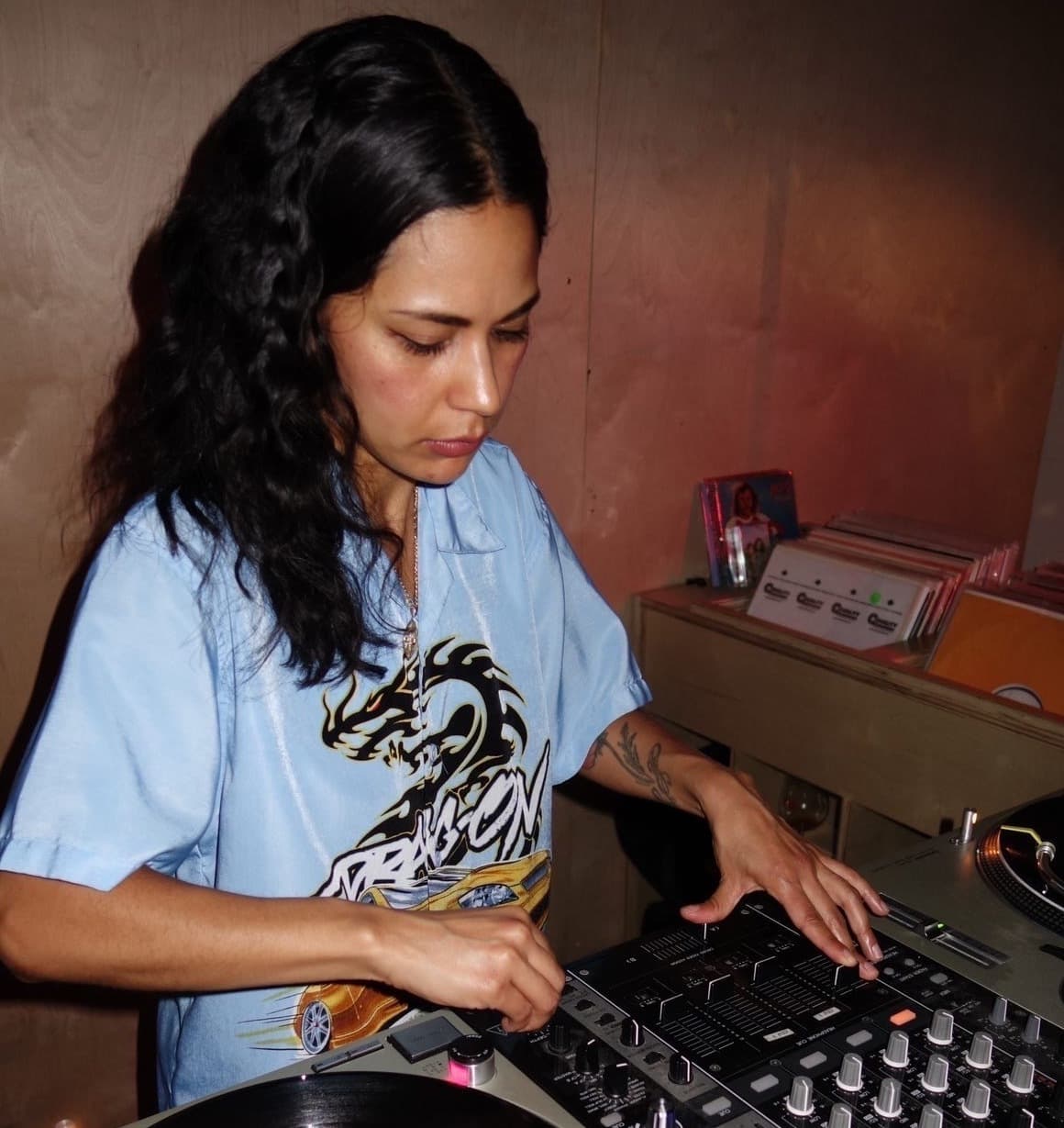 Artform Radio: Sonrisita