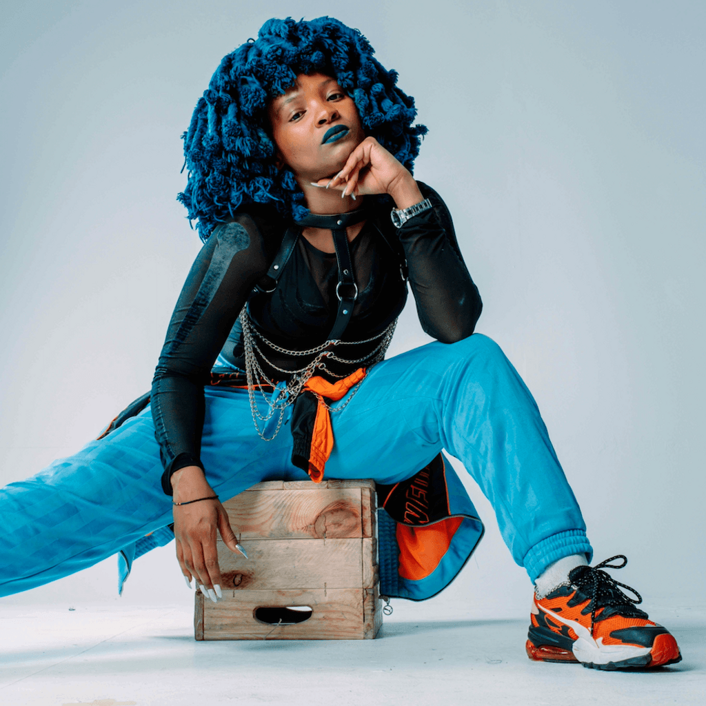 Kate Hutchinson with Moonchild Sanelly // 18-09-20