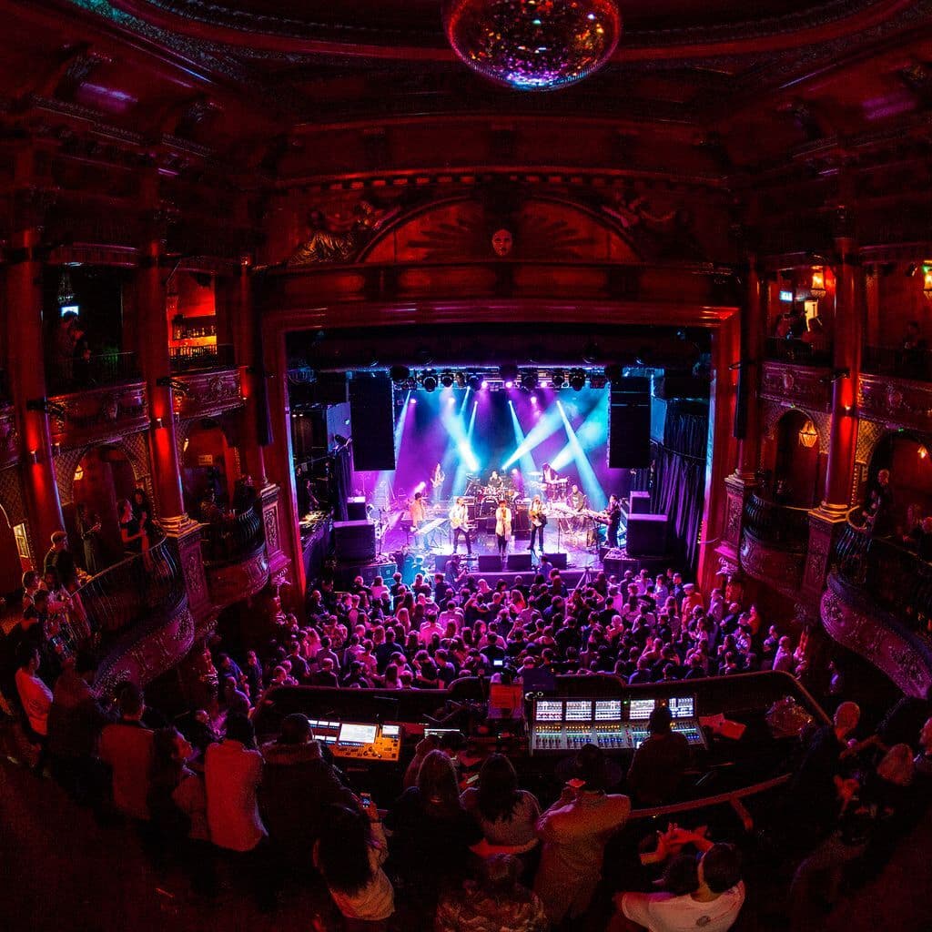 Worldwide Awards 2019 Highlights with Tina Edwards and Tash LC // 16-05-19