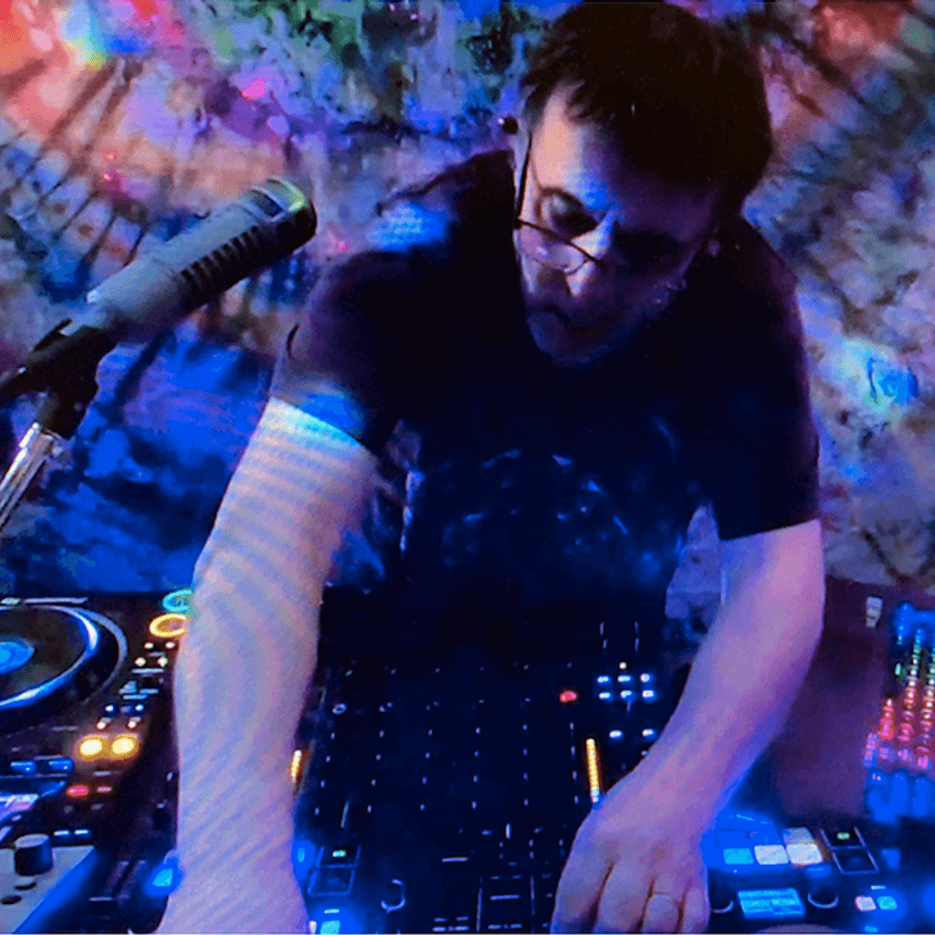 World of Echoes: François K // 11-12-20