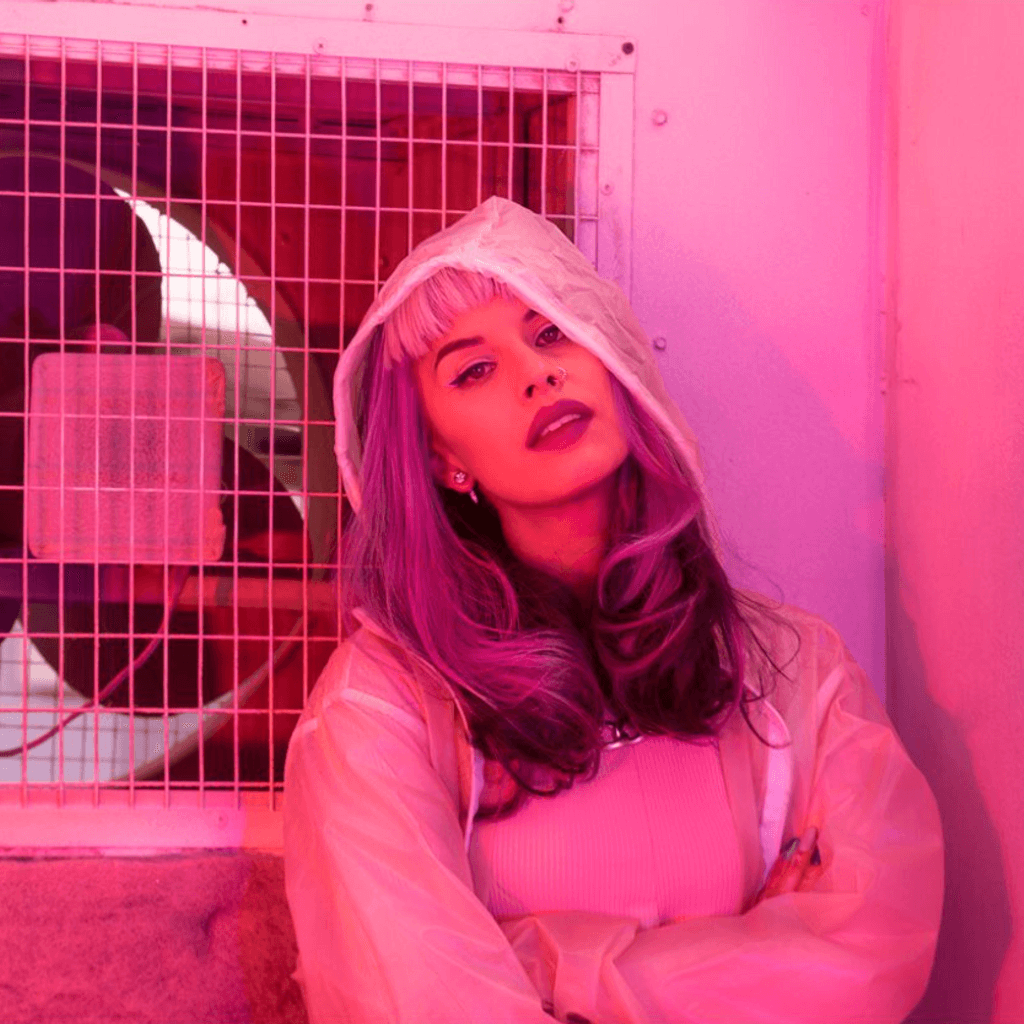 Closer To The Sun: Quixosis with Maria Morena // 12-12-20