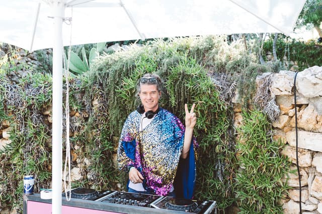 Rob Da Bank: Crewdson & Cevanne & Kenneth Badger