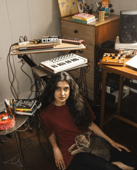 Auntie Flo Takeover: Sijya