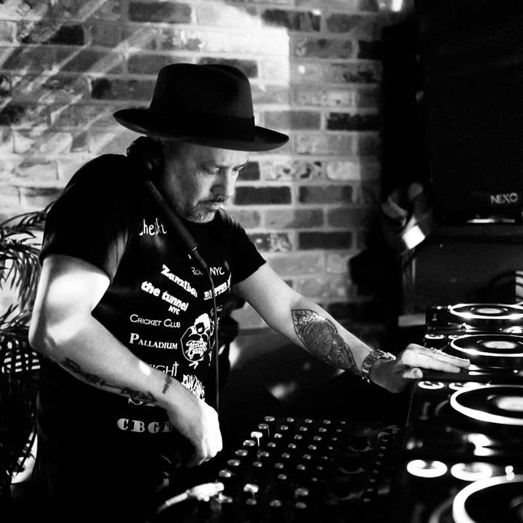 Open Air Sessions: Louie Vega // 02-04-19