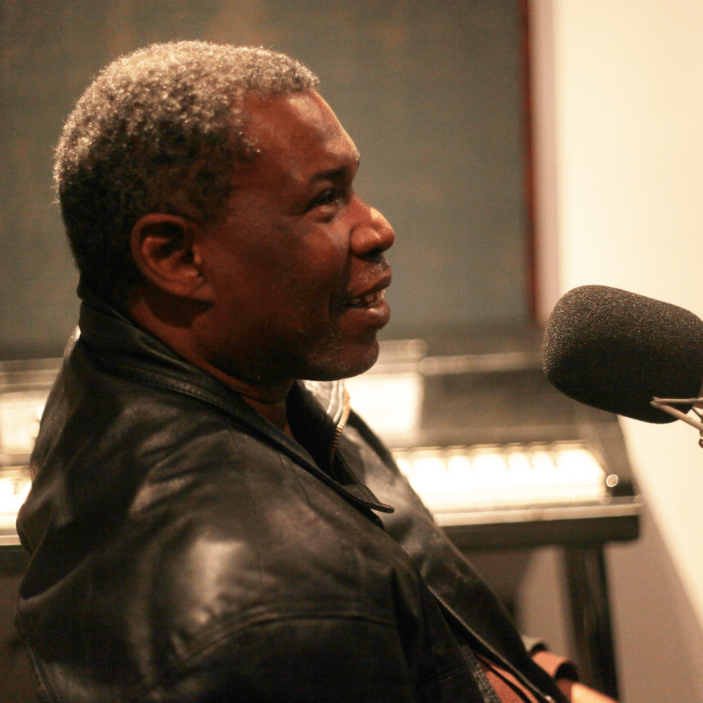 Scientist meets Nick Manasseh in conjunction with Positive Vibration // 20-11-2018