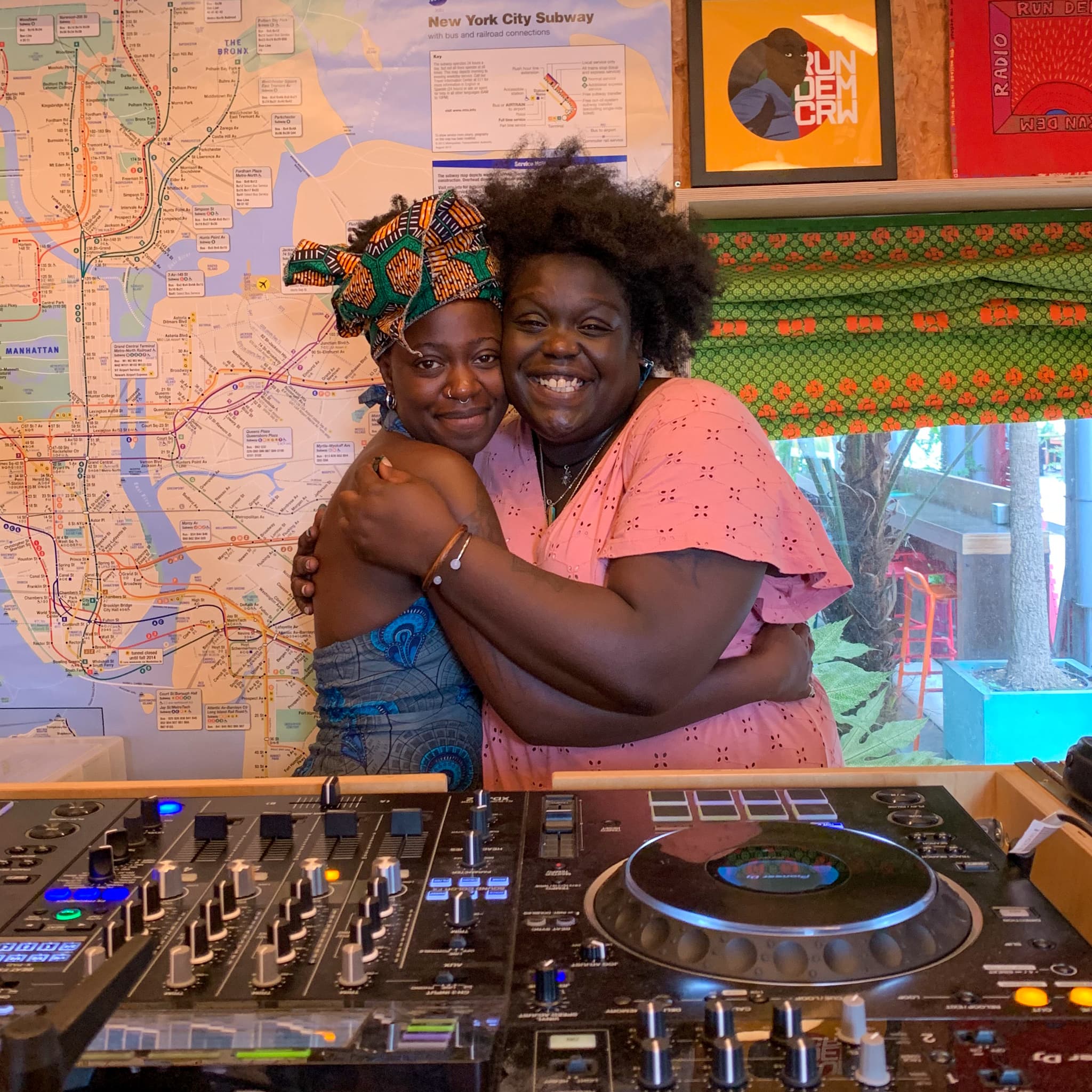 Realistic Behaviour with Rosetta Carr and DT